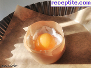 снимка 2 към рецепта Яйца във въздушно гнездо