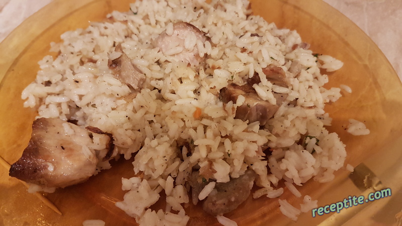 Снимки към Свинско с ориз на фурна