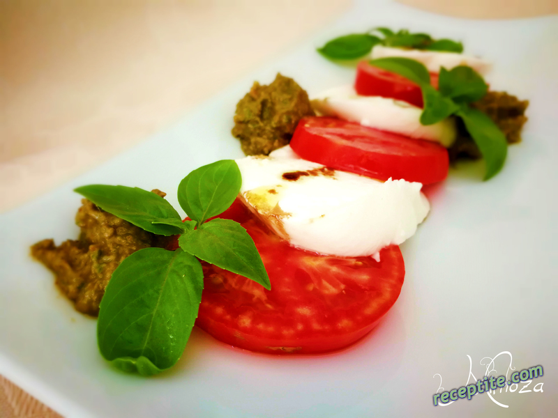 Снимки към Салата Капрезе