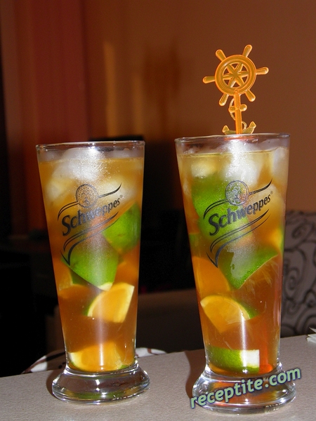Снимки към Кайпириня с водка (Caipirinha)