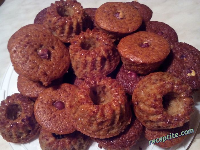 Снимки към Сладки кексчета с конфитюр