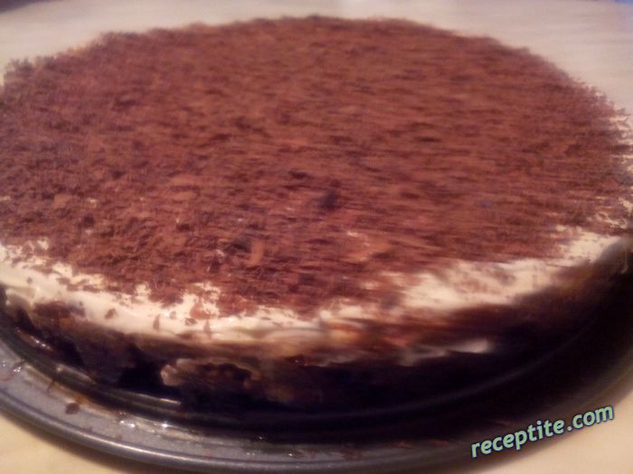 Снимки към Бисквитена шоколадова торта