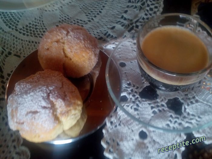 Снимки към Курабийки с локум