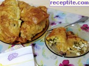 снимка 12 към рецепта Банички-мидички със спанак и сирене