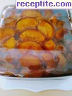 снимка 5 към рецепта Обърнат сладкиш с карамелизирани сливи