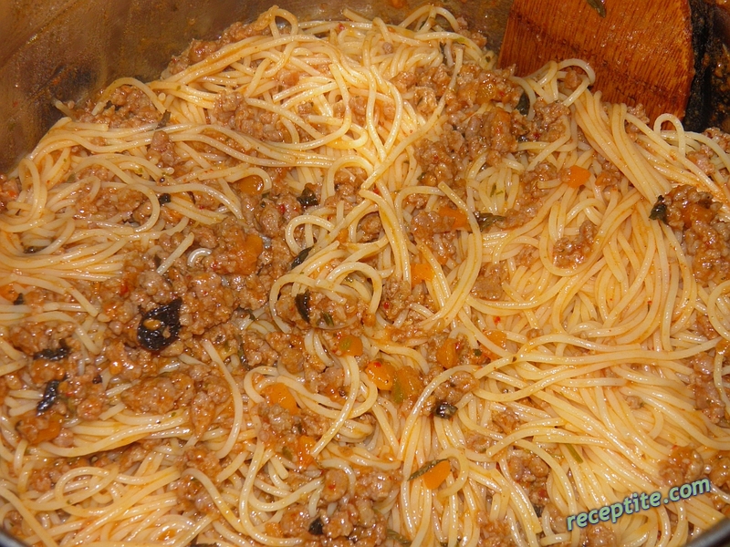 Снимки към Спагети с кайма