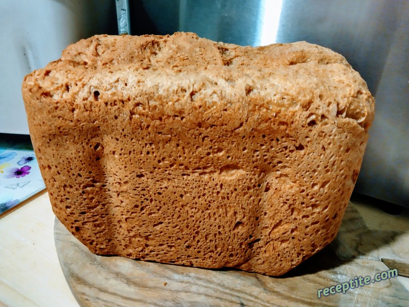 Снимки към Млечен пълнозърнест хляб в хлебопекарна