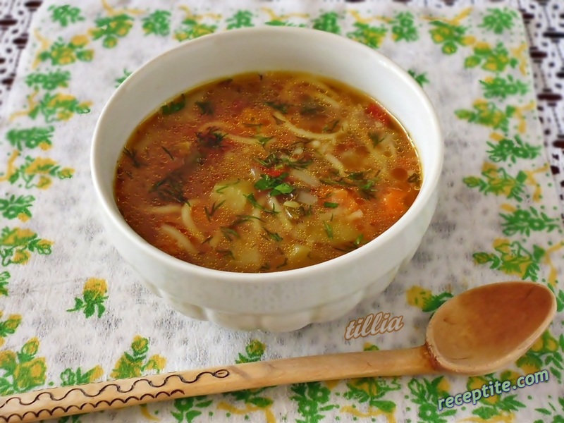 Снимки към Зеленчукова супа от тиквички