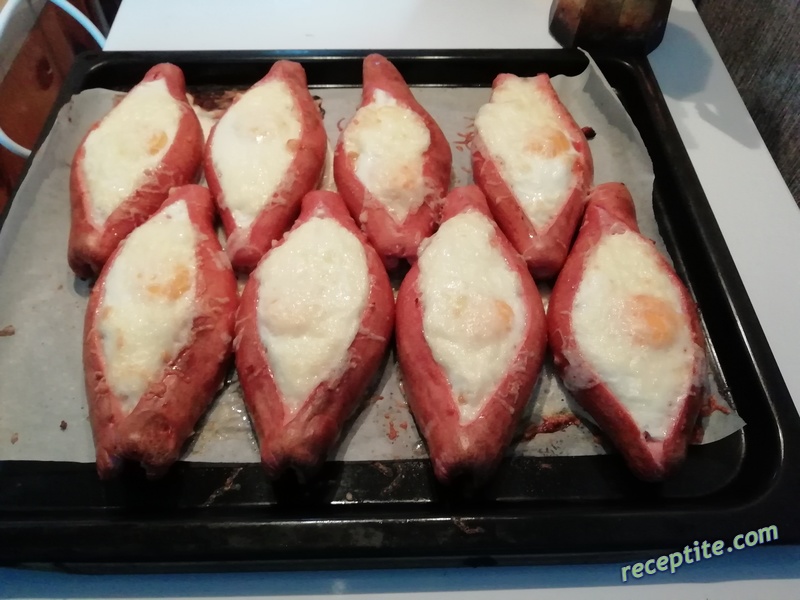 Снимки към Кренвирши с плънка