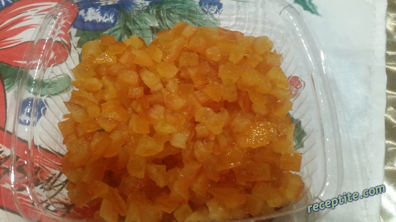 Снимки към Захаросани портокалови корички на парченца