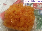 снимка 5 към рецепта Захаросани портокалови корички на парченца