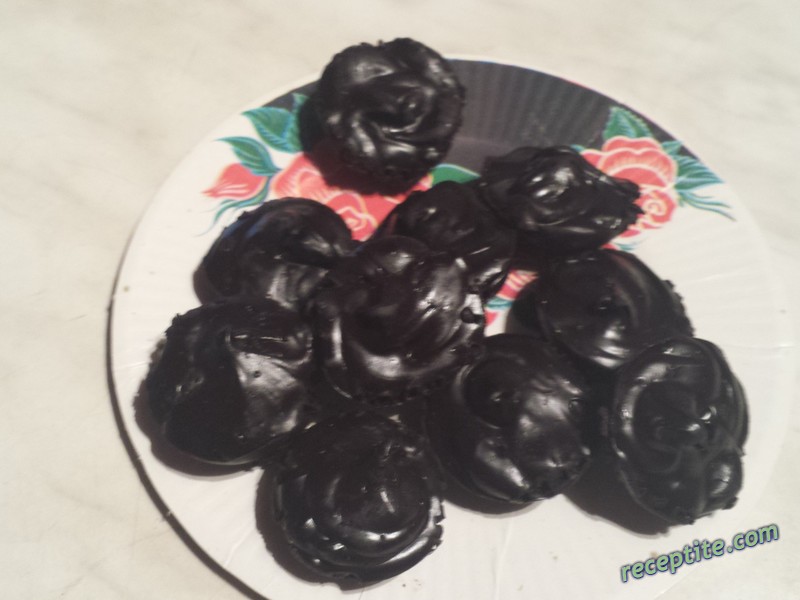 Снимки към Шоколадови бонбони с какао
