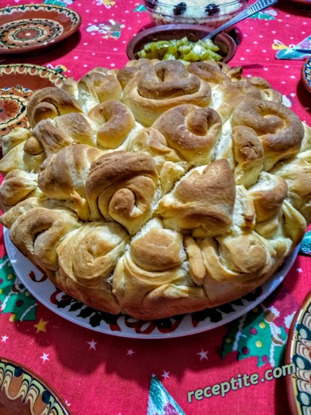 Снимки към Малка, пухкава питка