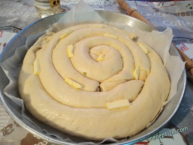 Снимки към Празеник с домашно точени кори