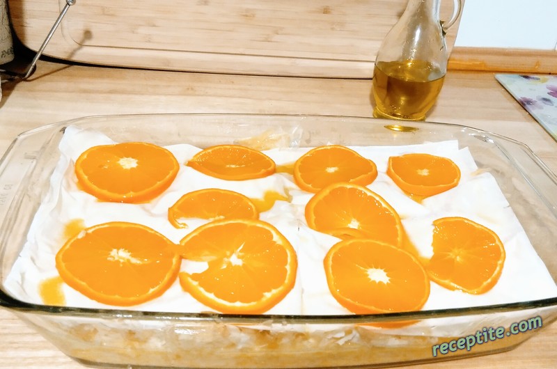 Снимки към Баница с портокали