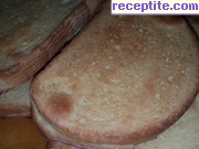 снимка 9 към рецепта Печени филии хляб с яйца и кисело мляко