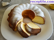 снимка 1 към рецепта Поничка (Ciambella) с кондензирано мляко 