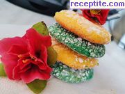 снимка 4 към рецепта Цветни сладки с пудра захар