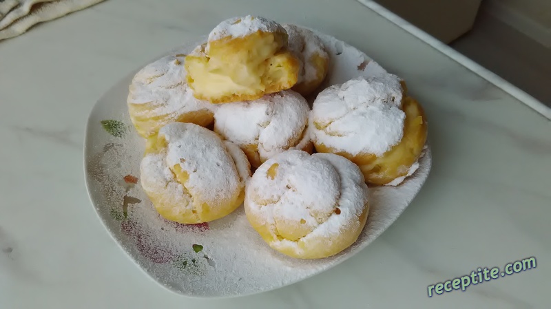 Снимки към Еклери Катя