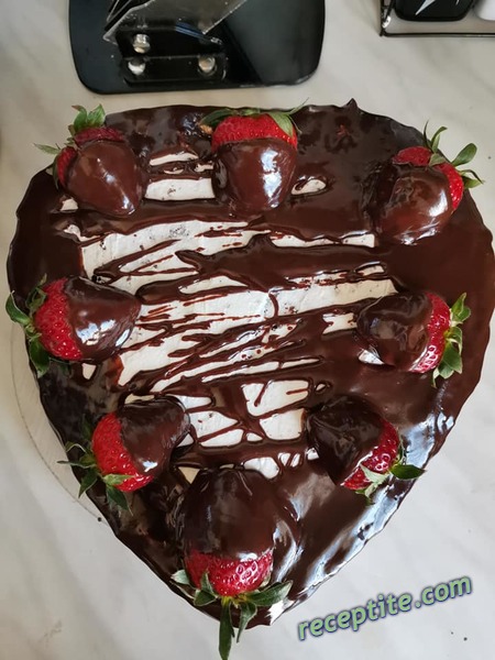 Снимки към Торти и украси