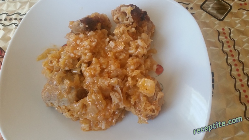 Снимки към Свинско с кисело зеле и ориз