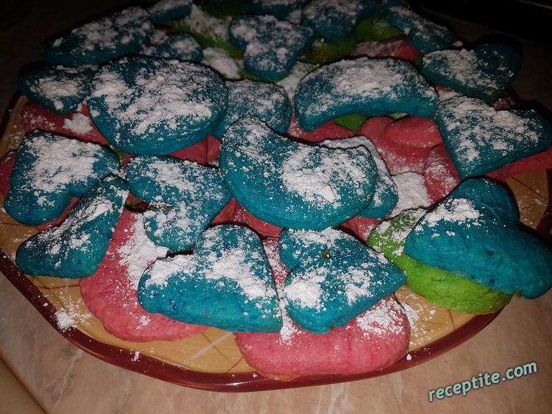 Снимки към Великденски сладки с плодов вкус