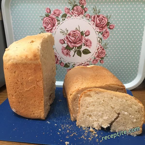 Снимки към Хляб с кисело мляко (хлебопекарна)