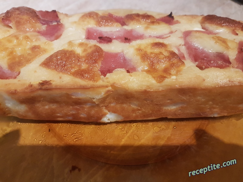 Снимки към Солен кекс със сирене и колбас