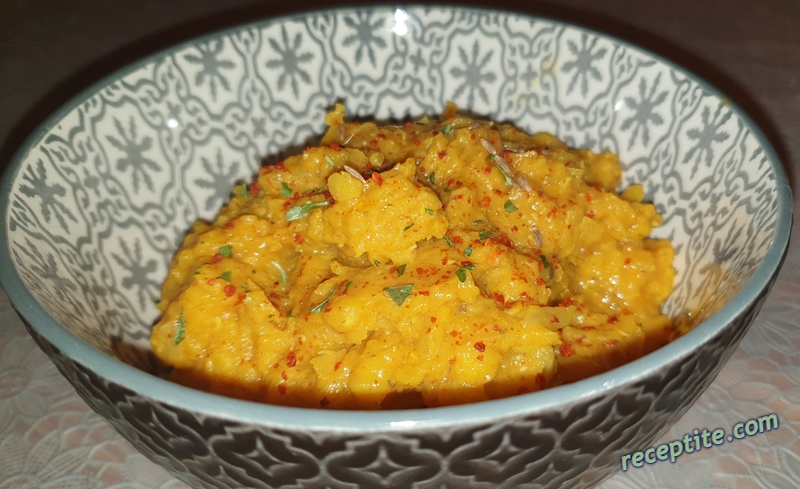 Снимки към Тарка Дал (Tarka Dhal)