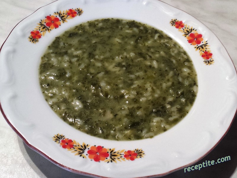 Снимки към Супа от спанак с ориз