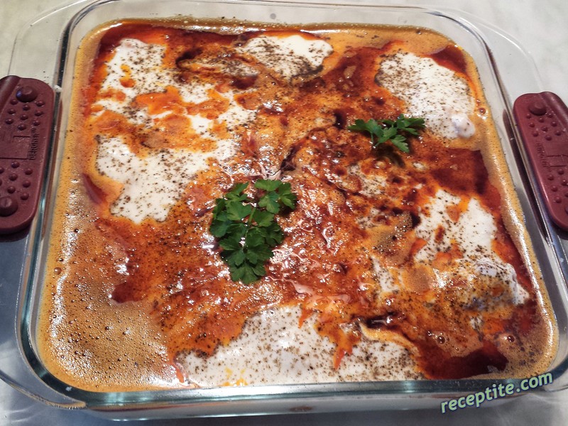 Снимки към Бурания с чушки