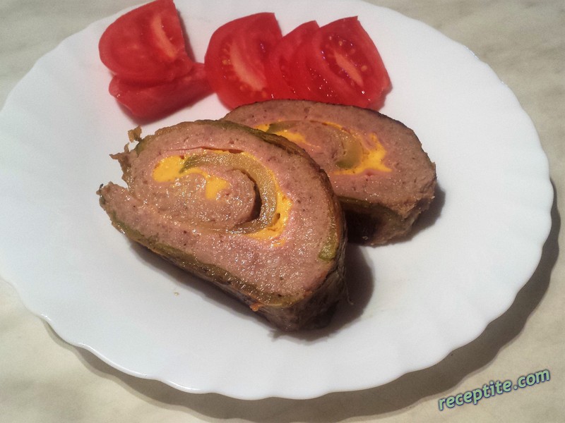 Снимки към Руло с тиквички и кайма
