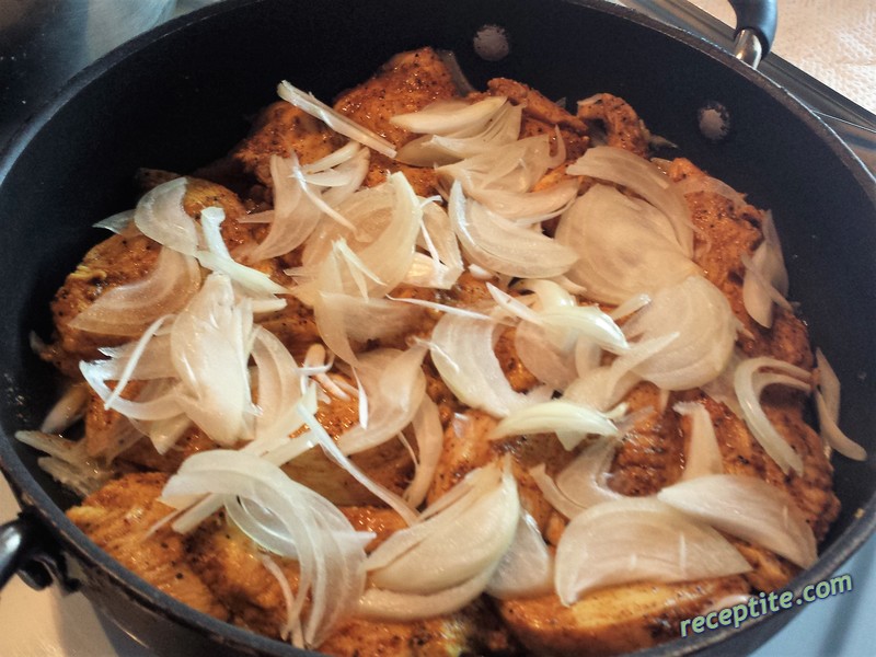 Снимки към Пилешки гърди с къри