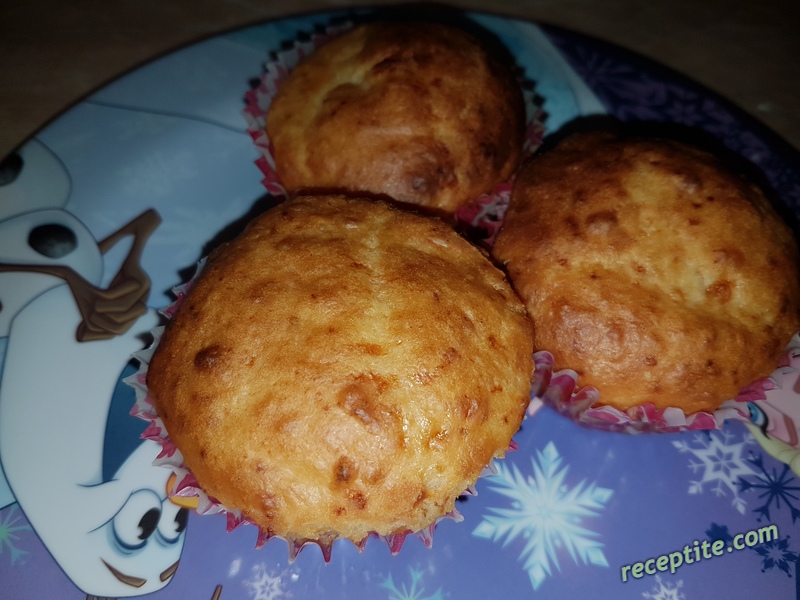 Снимки към Мъфини със сирене и майонеза