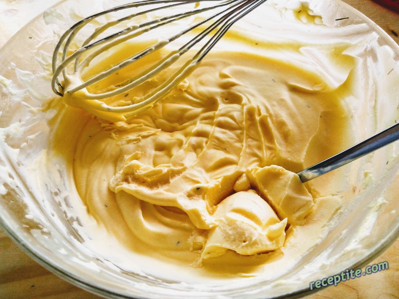 Снимки към Сос Холандез (Hollandaise)