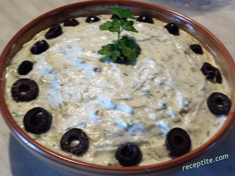 Снимки към Снежна салата