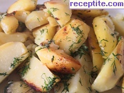 снимка 7 към рецепта Задушени пресни картофи с масло