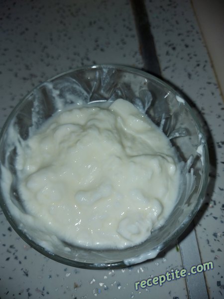 Снимки към Кисело мляко