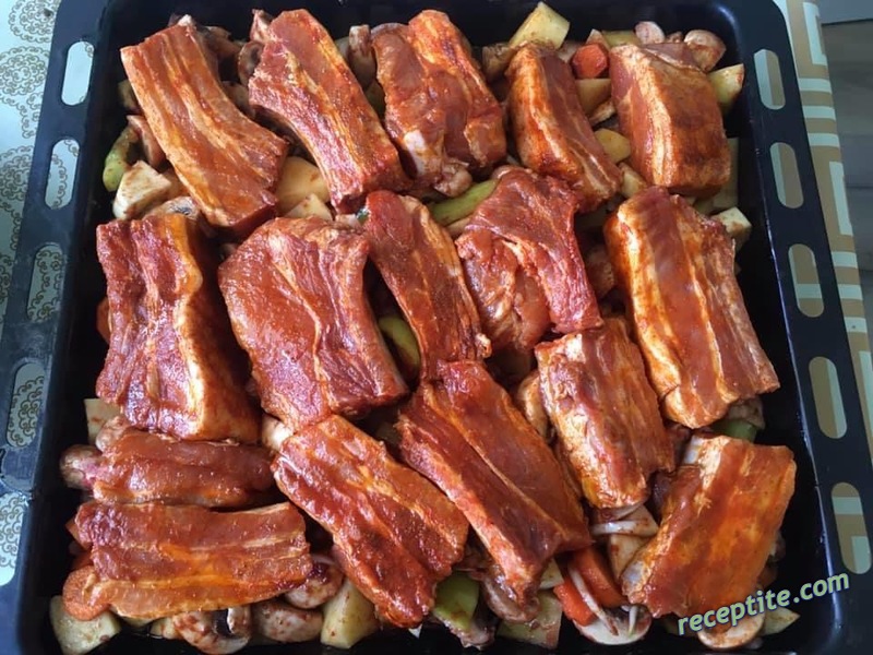 Снимки към Гювеч с ребърца