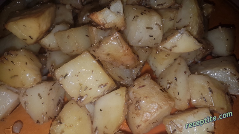 Снимки към Печени картофи на фурна