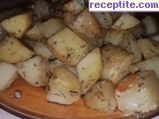 снимка 3 към рецепта Печени картофи на фурна