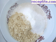 снимка 1 към рецепта Кекс с брашно от лимец, смлени бадеми и конфитюр