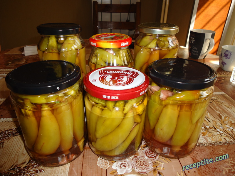 Снимки към Печени или сурови люти чушки