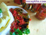 снимка 2 към рецепта Пукани люти чушки в доматен сос