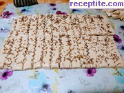 снимка 3 към рецепта Соленки пръчици с ким
