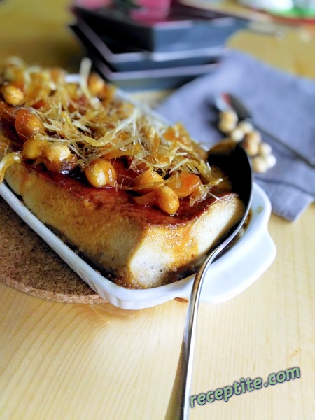 Снимки към Флан с лешници *Flan de avellanas*