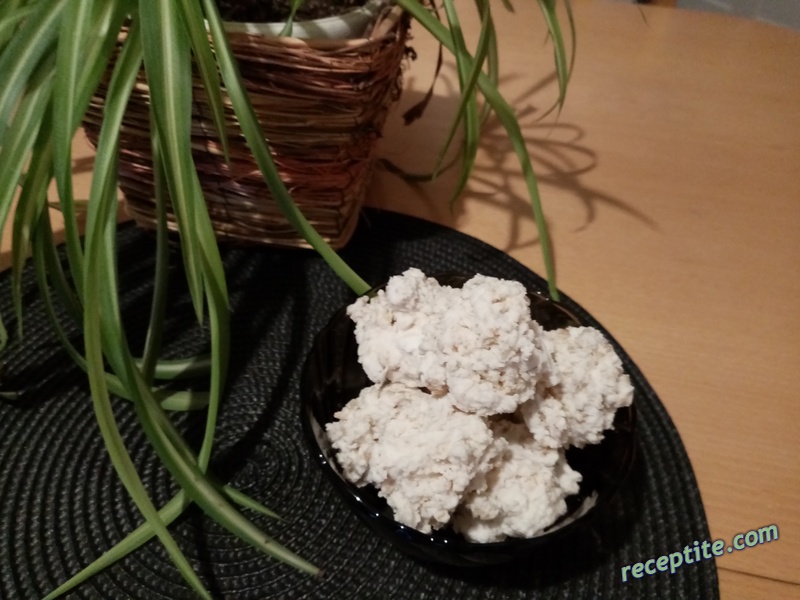 Снимки към Бели бонбони