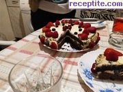 снимка 3 към рецепта Здравословна торта за рожден ден