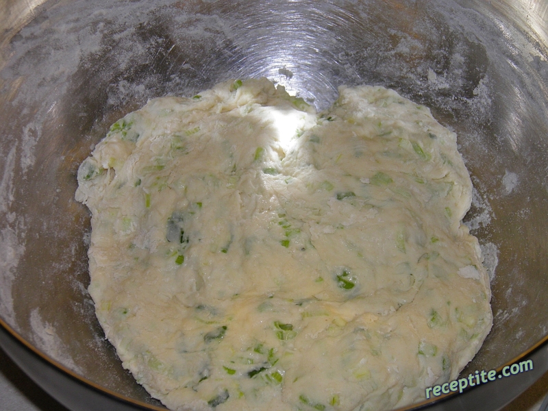 Снимки към Мекици с праз лук