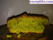 снимка 4 към рецепта Зелен кекс със спанак, банан и ябълка